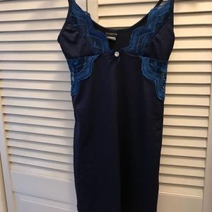 Dark blue slip